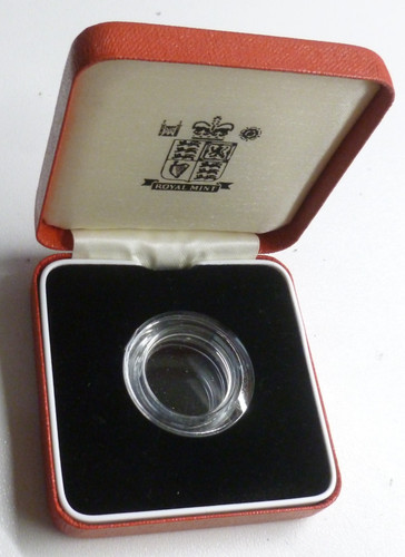 Royal mint official - royal, box